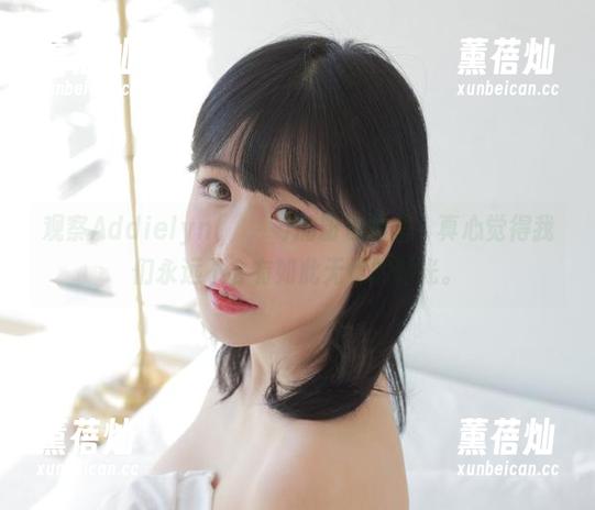 观察Addielyn(에디린)的粉色图集，真心觉得我们永远不会有如此无忧的时光。
