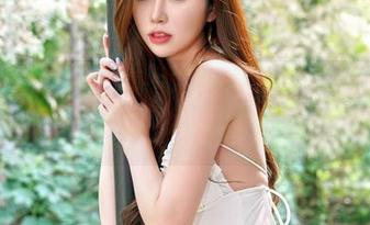 Feilin嗲囡囡 – 你不能不看！鱼子酱Fish泳池写真动图原图放大版！