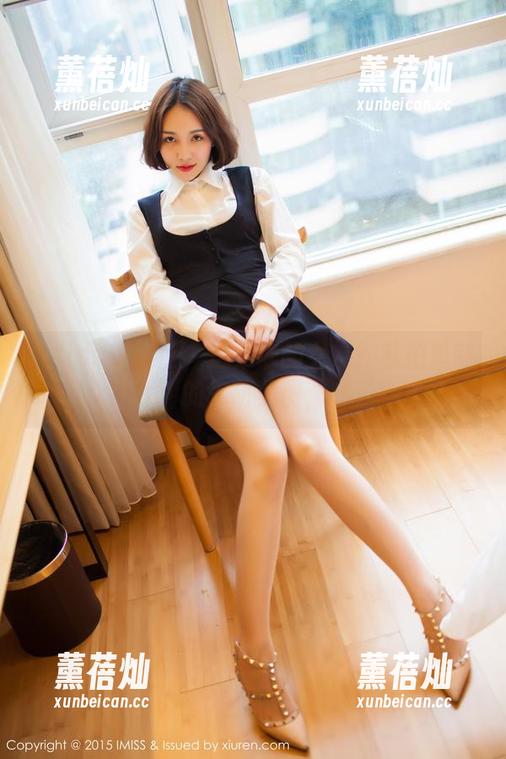 IMiss爱蜜社-莉莉Lily IMiss爱蜜社 - 这是谁的女友?私拍里莉莉Lily的软萌美图,绝了!