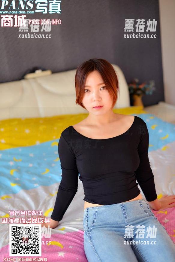 PANS写真-梦梦 PANS写真 - 梦梦的居家套图,一不小心就让我开始反省自己的沙发生活,这资源太真实了。