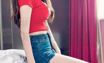 TGOD推女神 – 一张无圣光的套图，这小宇宙竟然是杨上萱的秘密！