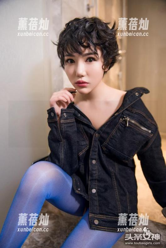 TouTiao头条女神-莫晓希 TouTiao头条女神 - 然后你就会想,“为何这天使是免费的?”别纠结,赶紧下载莫晓希的照片吧!