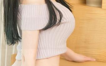 UGirls尤果网 – 乔依琳女王图集分享，谁能拒绝这优雅与洒脱并存的轮廓呢？