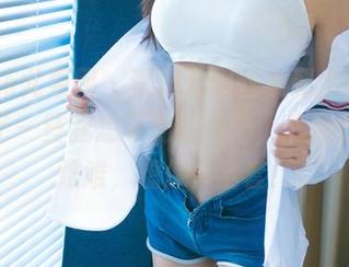 UGirls尤果网 – 李颜儿黑丝系列作品集，更新了一些我想不到的姿势，下载的决策艰难，想保存全套！
