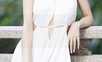 XIAOYU语画界 – 杨紫嫣Cynthia的私拍灰丝，是时候承认我也被撩到了！