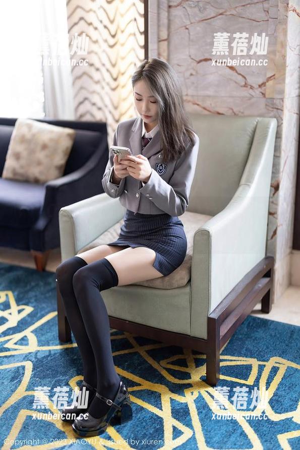 XIAOYU语画界 - 吊带穿搭指南，金纯一的免费图包真不一般！