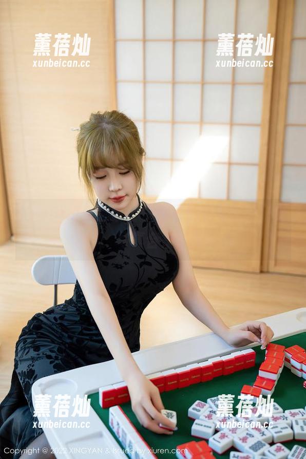 XINGYAN星颜社-伊黎yili XINGYAN星颜社 - 伊黎yili与她的‘女友’:写真合集俘获人心