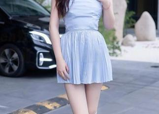 Xiuren秀人网 – 妮儿Bluelabel的美足写真集更新，真难以相信，原来脚也能那么抢镜！