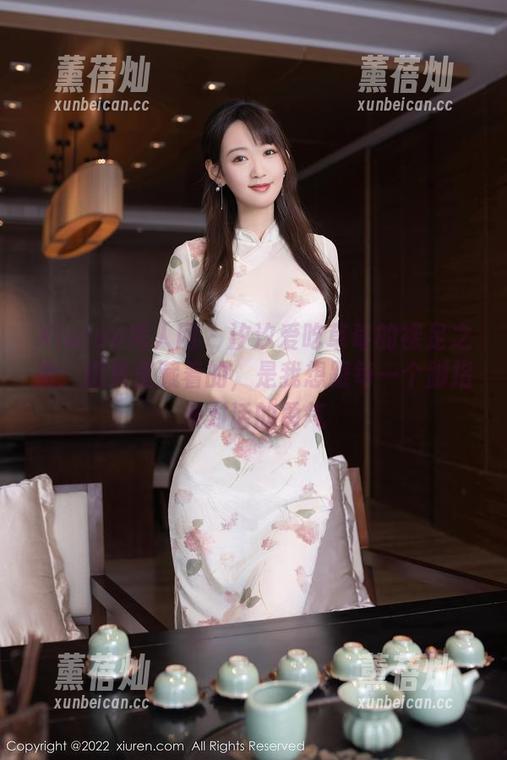 Xiuren秀人网-汐汐爱吃草莓 Xiuren秀人网 - 汐汐爱吃草莓的裸足之旅:图集里藏着的,是我想跟每一个脚指头对话的勇气