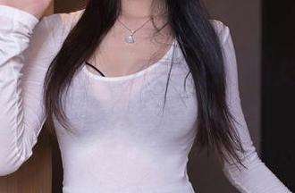 Xiuren秀人网 – 观看甜白酱的女仆蜜集，偶尔夹杂点小尴尬