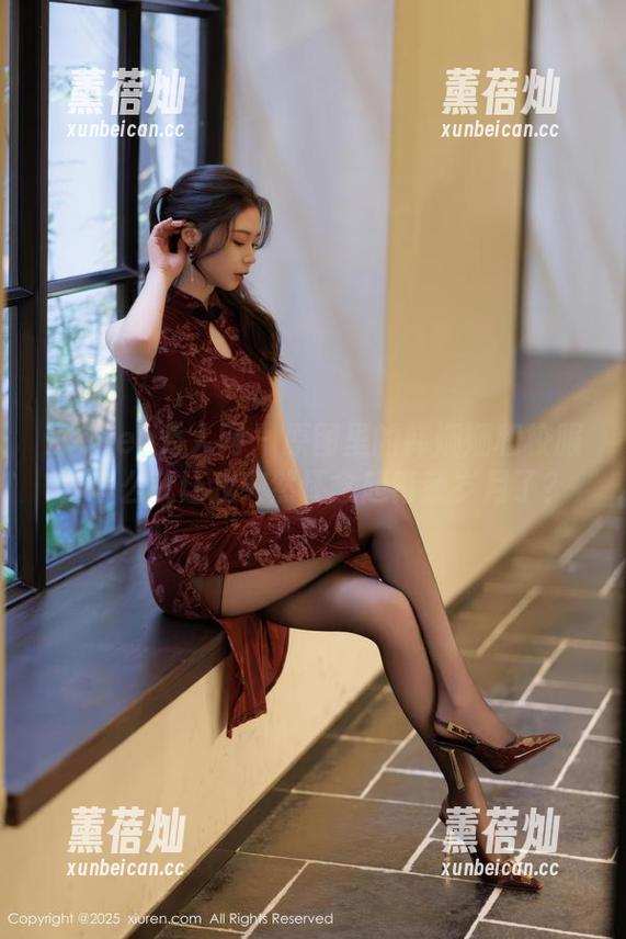 Xiuren秀人网-韩姗姗 Xiuren秀人网 - 原图里的韩姗姗和校服,怎么就让我突然怀念起青葱岁月了?