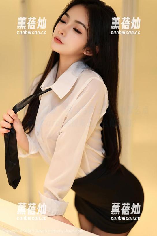 YouMi尤蜜荟-Carol周妍希 YouMi尤蜜荟 - 灰丝写真合集,有那么点好奇,Carol周妍希是怎么做到的?