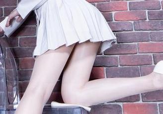 beautyleg – 眼前这个水手服写真，谁能拒绝住的了Lina？速速下载！