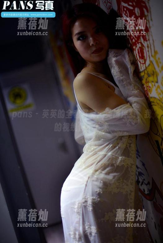 pans-英英 pans - 英英的全套写真:美脚序章,我的视线停不下来