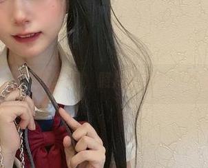 倦倦喵旗袍下的美图，照片们都在小声窃窃私语