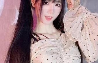微密圈 – 这是真实存在的十万口草莓粥粥吗？清纯风暴中的无圣光，屏幕前我有点愣神。