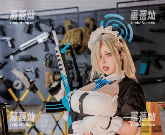 咔喵KANEKO 咔喵KANEKO带你看Nikke胜利女神海伦,快来下载这场萌趣cos大咖秀!