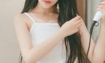 来一发喵糖映画的学妹JK制服免费套图，保证你的周末多点乐趣！