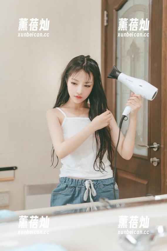 来一发喵糖映画的学妹JK制服免费套图，保证你的周末多点乐趣！