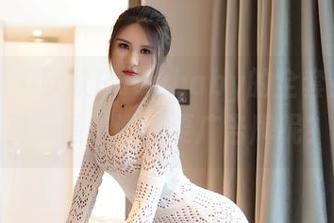嗲囡囡 – 欣欣Rubybaby的全套奶牛写真，嗯…谁需要广告牌呢？