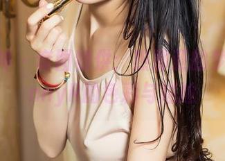 头条女神 – 套图特供：热那亚的梦游，JennyR的色彩与尴尬