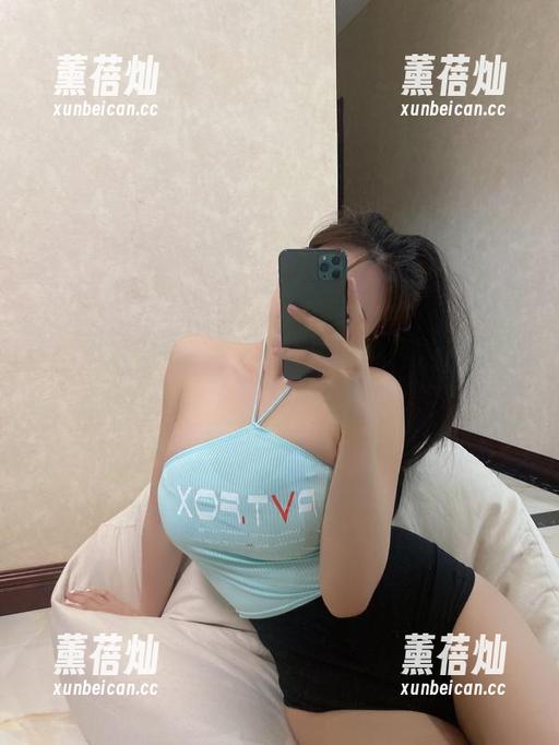 奶宝妹纸 微密圈 - 奶宝妹纸在透明中荡漾,她的图集让你放心大胆畅游。
