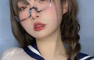 自然中闪现的美，小泉学姐吖户外作品，难道这就是大家说的福利？
