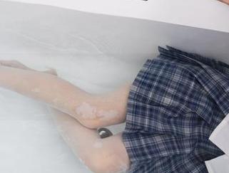 少女秩序 – 鹿可带你探险教室美图，别问我怎么玩，就问你能把我拍成啥样？