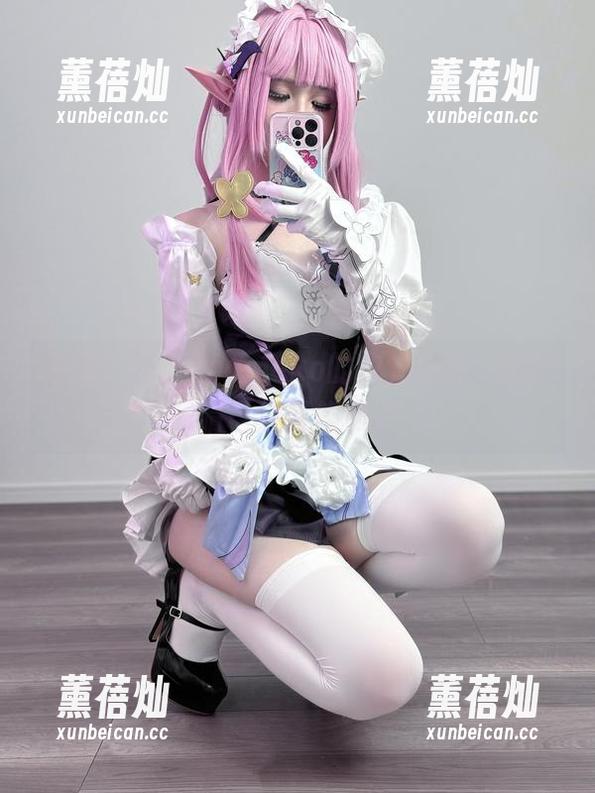 幼爱youmeko 分享:幼爱youmeko的皮衣cos,我的眼睛已经要饱和了。