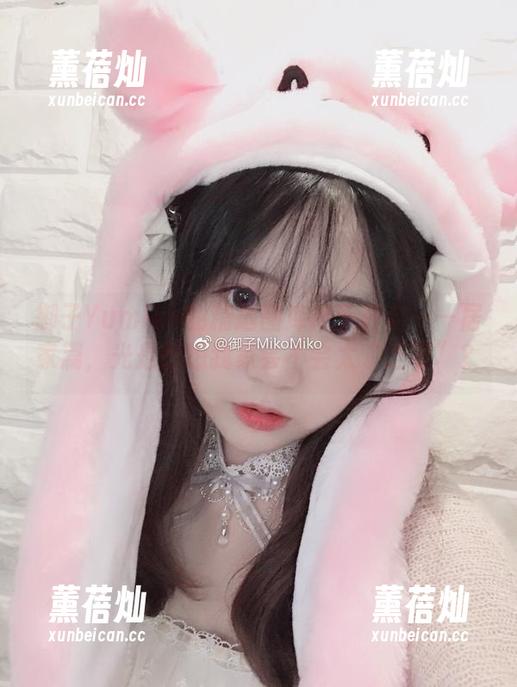 御子Yumiko 御子Yumiko的精选图库终于开启——居家篇,光是想想我家会不会太“乏味”?