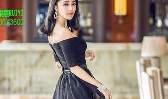 推女神 – 宋梓诺Bee的豹纹Look：私拍原图全暴露，随便偷个懒就变身性感猫咪！