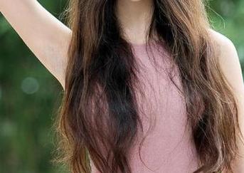 推女郎 – 热辣更新！王馨瑶泳装写真集，欣赏可能就要烤熟了