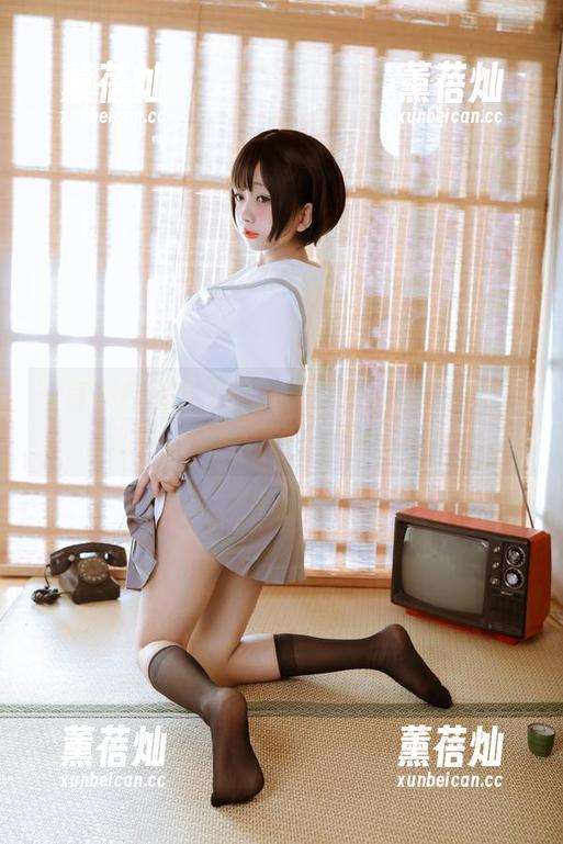 日奈娇 一言不合就穿上校服!日奈娇最新美图,你会如何反应?