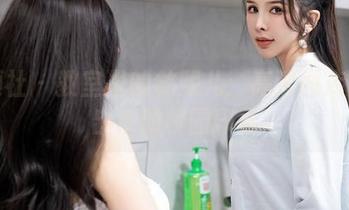 星颜社 – 教室里的林熙儿：高清图库反射出来的校园印象