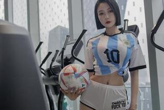 微密圈 – 图片里那身体操服，果儿Victoria是不是在暗示我们运动也可以这么诱人？