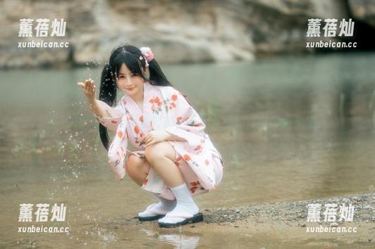 桜井宁宁 当桜井宁宁穿上男友衬衫,干湿互动的写真时刻来啦!