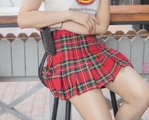梦丝女神 – 这电喵女神的古装不可描述，谁能帮我把灵唯的网盘合集找出来？