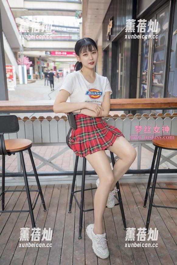 梦丝女神-灵唯 梦丝女神 - 这电喵女神的古装不可描述,谁能帮我把灵唯的网盘合集找出来?