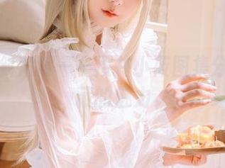 办公倾斜角度——樱井小莜图集分享中隐藏的魅力