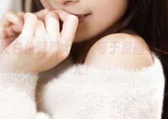 泥泥汝白色制服大赏，等于原图里直接发光！