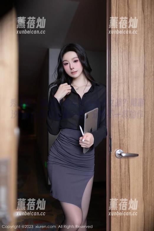 秀人网-周慕汐fairy 秀人网 - 谁说双马尾只适合小女孩?周慕汐fairy带你狂野一把,分享不一样的作品~