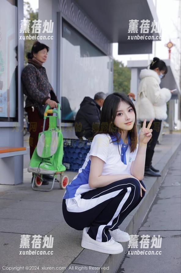 秀人网-娜露 秀人网 - 说点真的,娜露的最新修女写真集,使我对宗教产生了一丝兴趣?