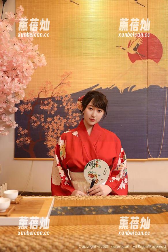 秀人网-安然maleah 秀人网 - 安然maleah和她的制服:一张图包里藏着多少童年回忆?