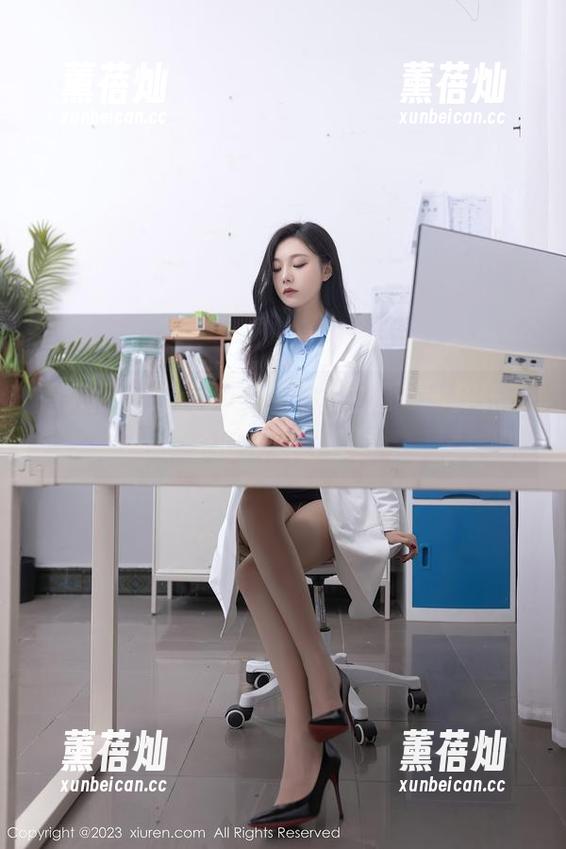 秀人网 - 纯粹风格，经典之选——轩轩王子的皮衣合集！