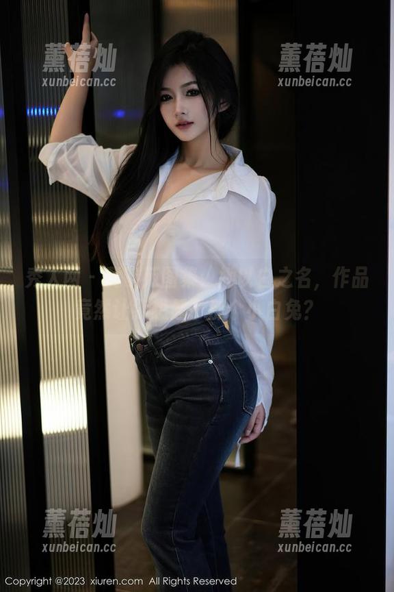 秀人网-黄歆苑 秀人网 - 黄歆苑图集:她以白之名,作品竟然让我想起了那个小白兔?