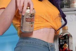 体操服？不！这是绞肉姬的COS奇幻图册，腿好见真章！