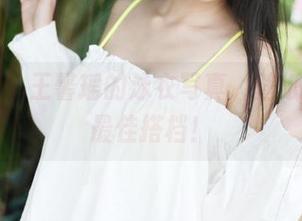 美媛馆 – 王馨瑶的泳衣写真，壁纸选手的最佳搭档！