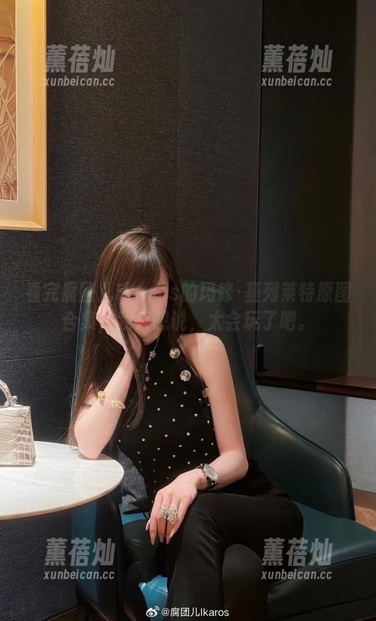 腐团儿Ikaros 看完腐团儿Ikaros的玛修·基列莱特原图合集,我只想说,太会玩了吧。