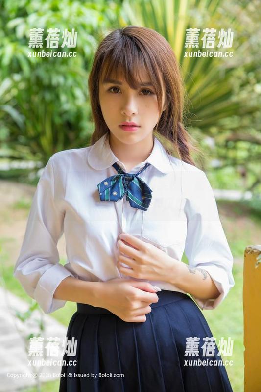 菠萝社-柳侑绮 菠萝社 - 柳侑绮这图包的美脚,能上天的仙女鞋都得甘拜下风吧!