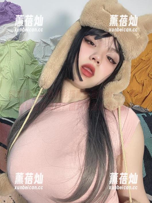葱油饼er 微密圈 - 灰色开衫搭配葱油饼er,这画风你确定没问题?图片下载价值打折。